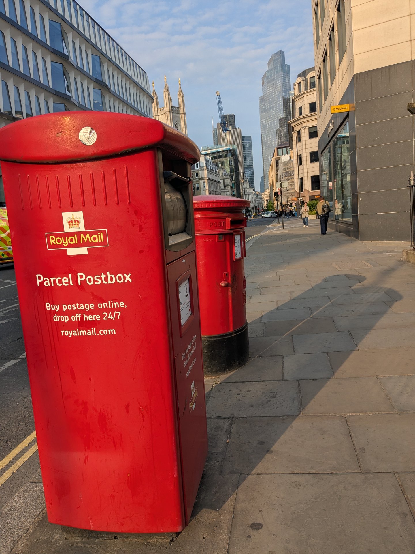 Queen Victoria Street photo 2