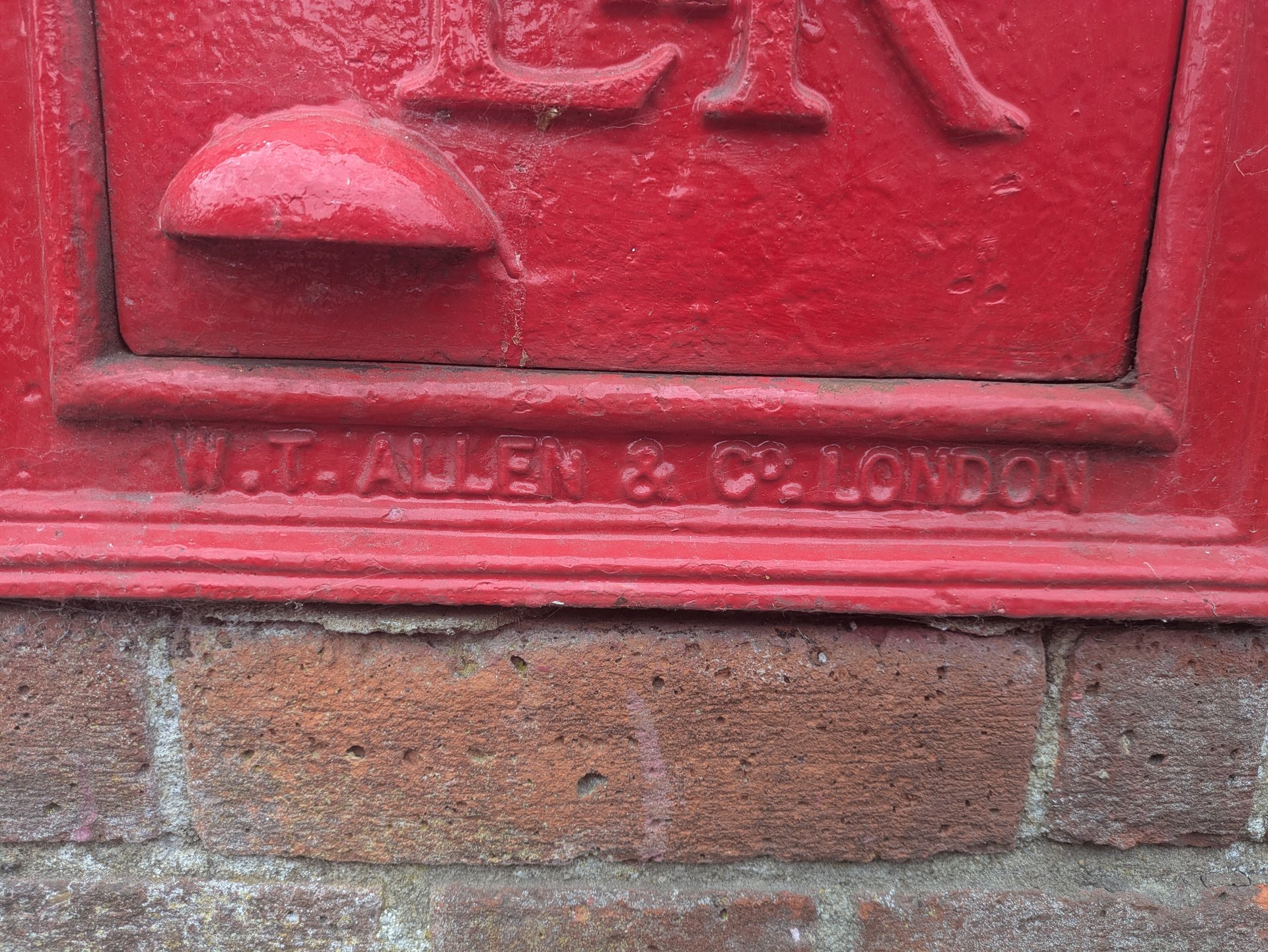 Oxenden Road, Tongham photo 2