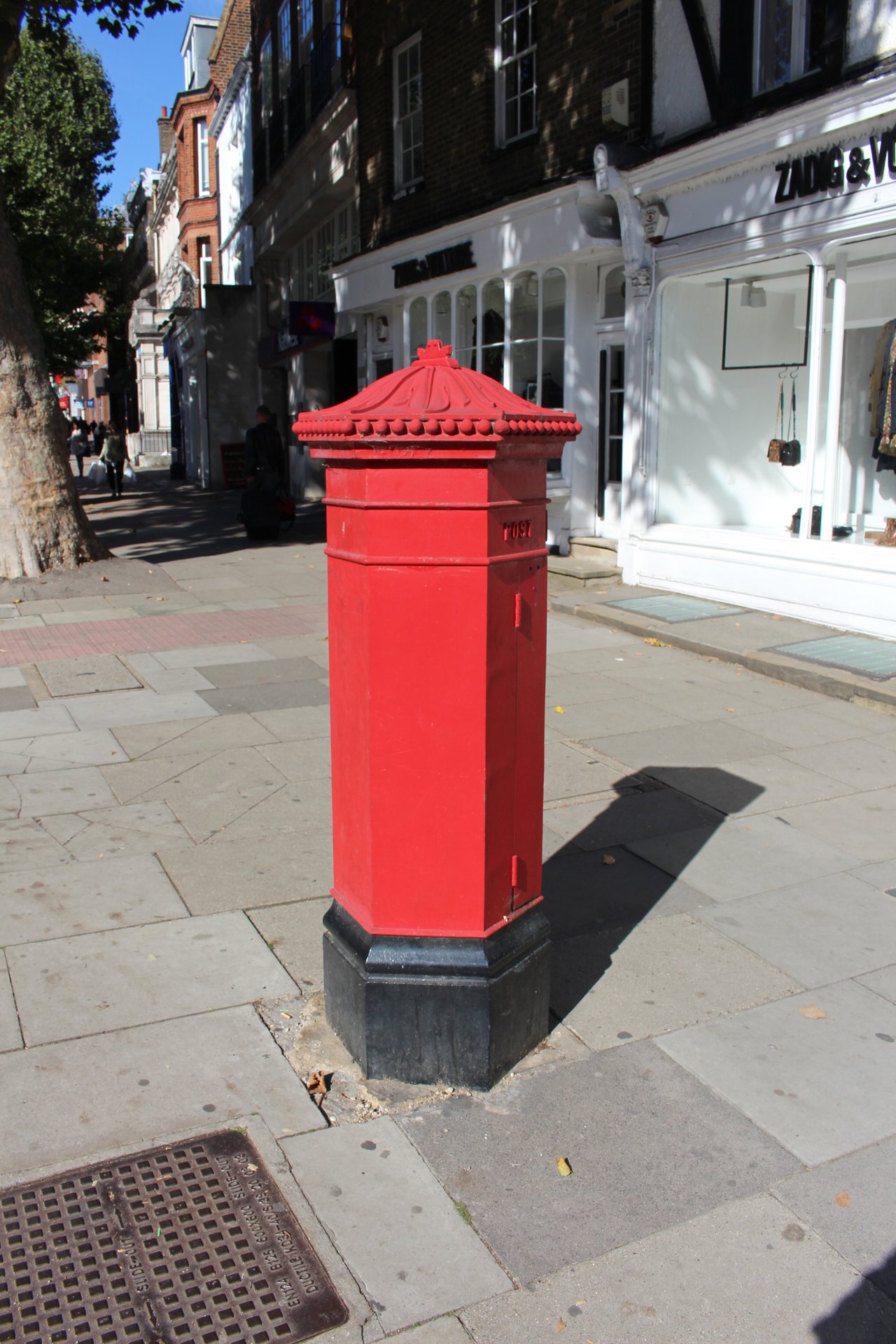 Hampstead High Street, Greater London photo 3