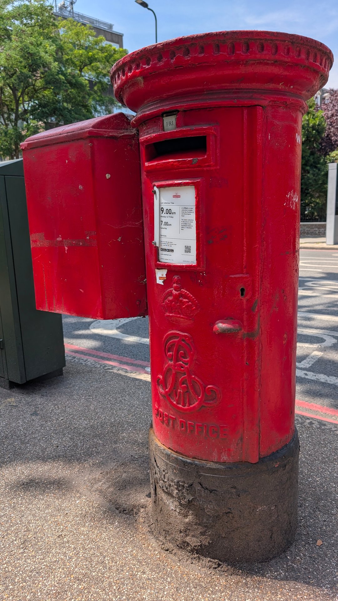 Kennington Park Road, Greater London photo 2