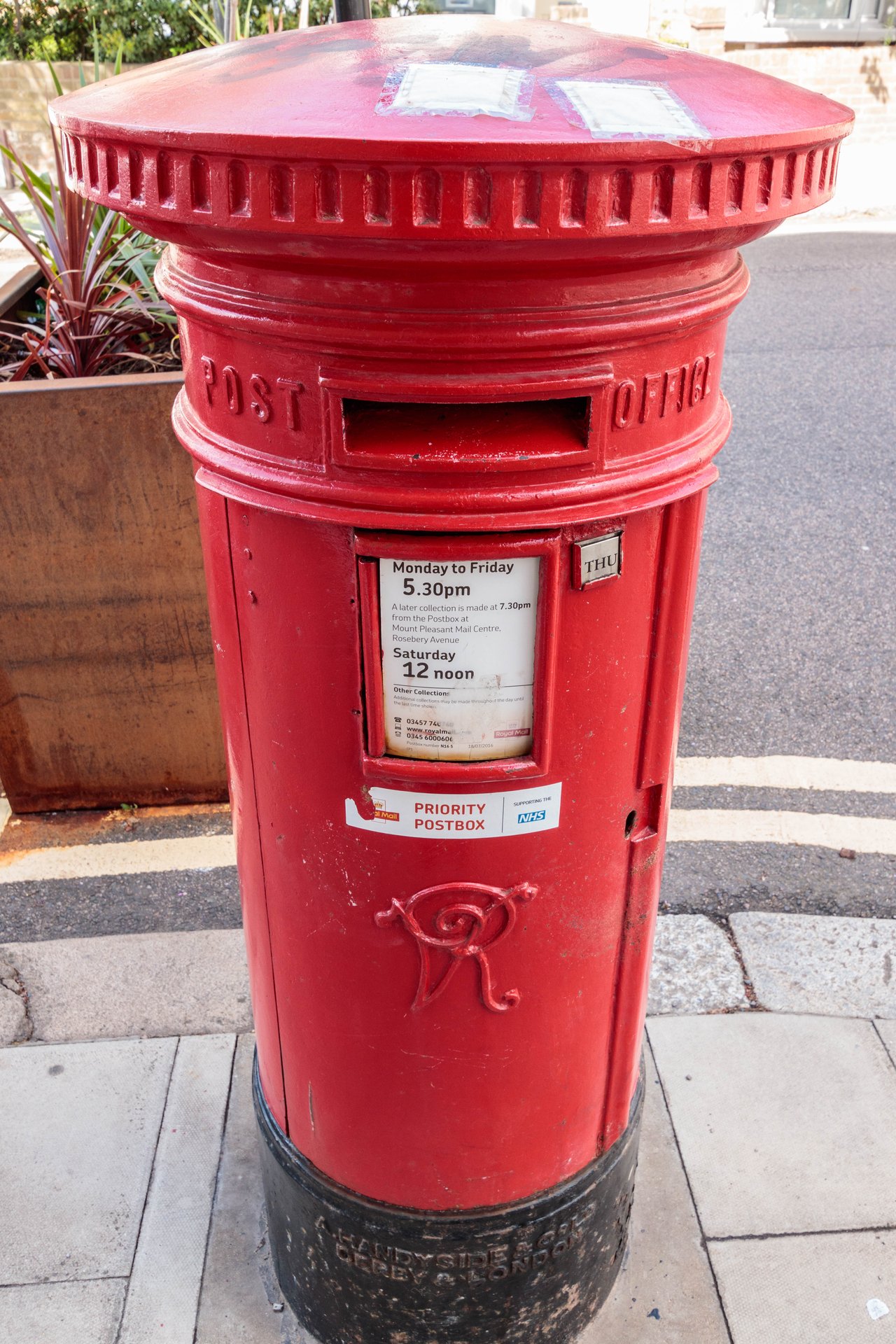 Oldfield Road, Greater London photo 3