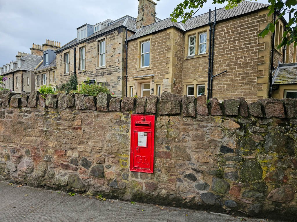 Station Hill, North Berwick photo 2