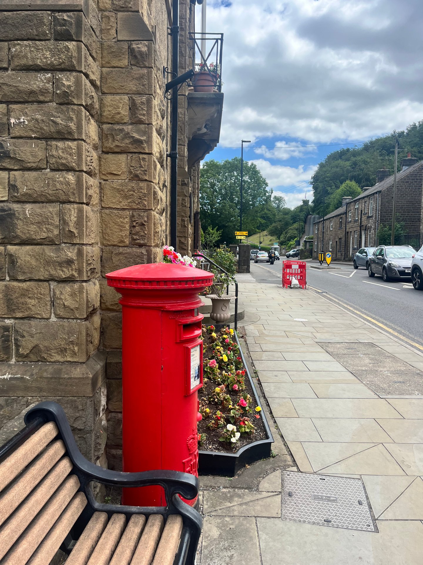 Manchester Road, Stocksbridge photo 6