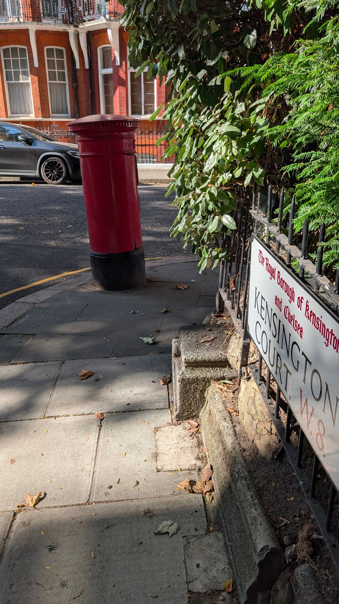 Kensington Court, Greater London photo 4