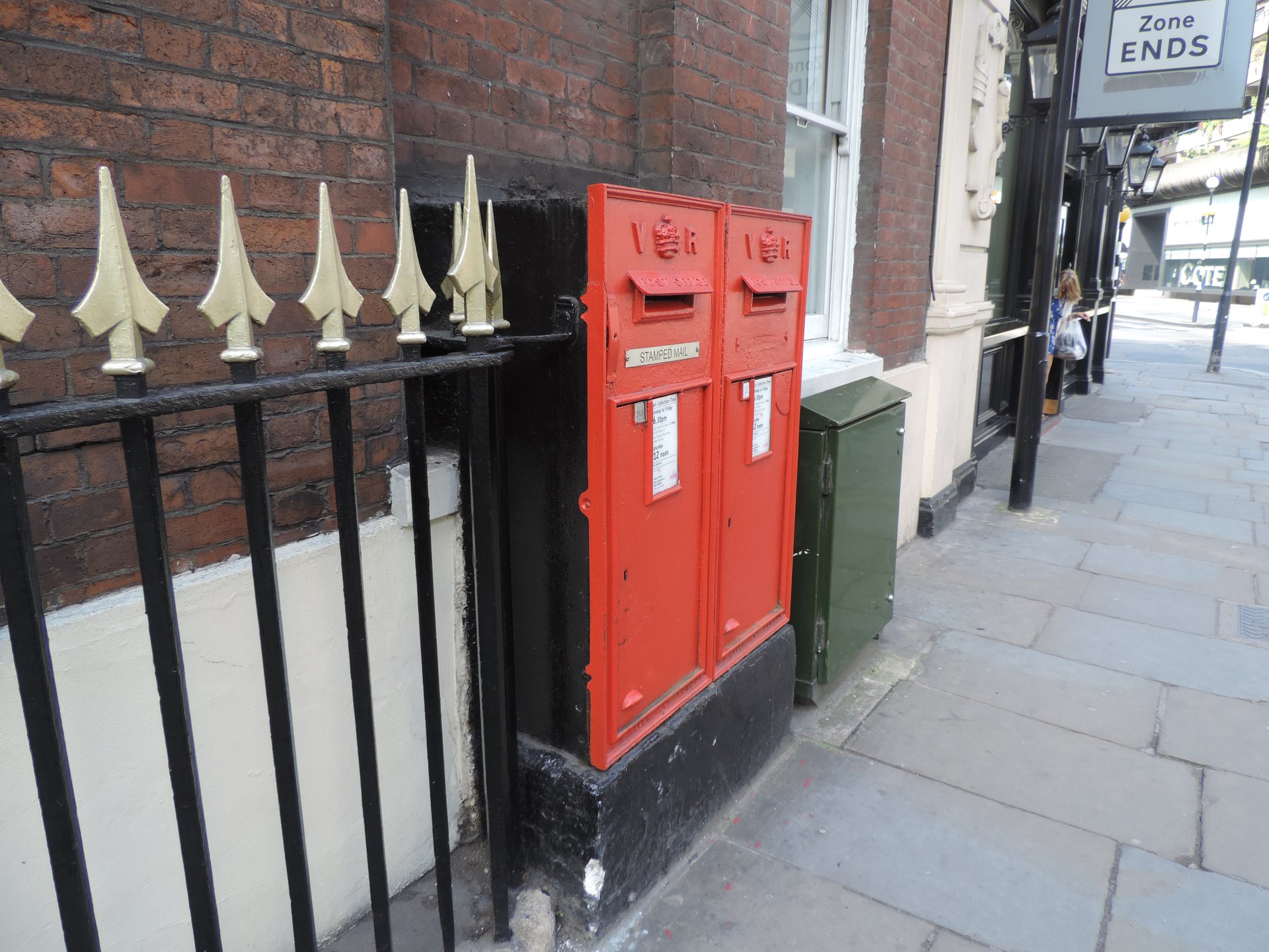 Chiswell Street, City of London photo 5