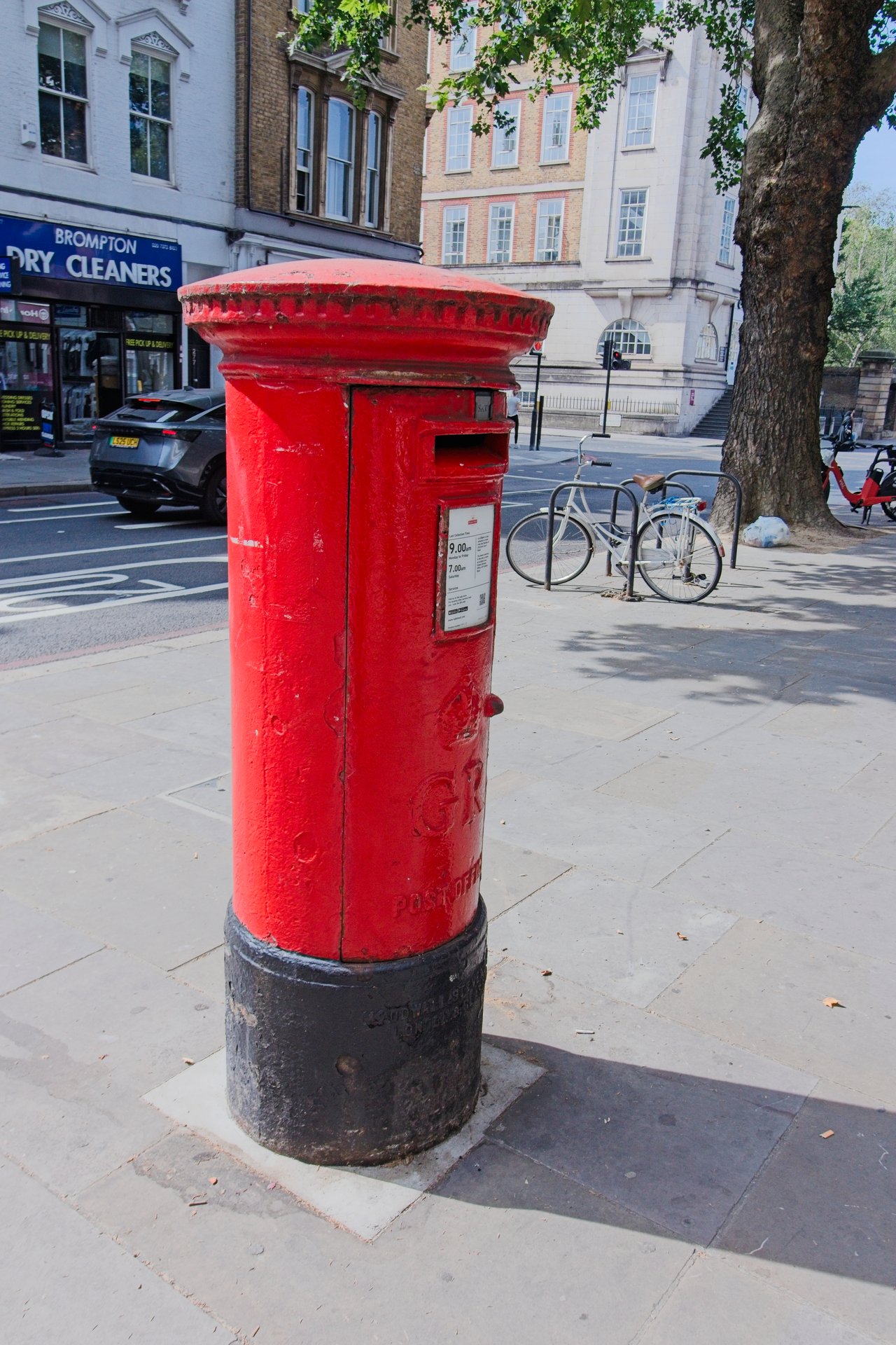 Old Brompton Road, Greater London photo 5