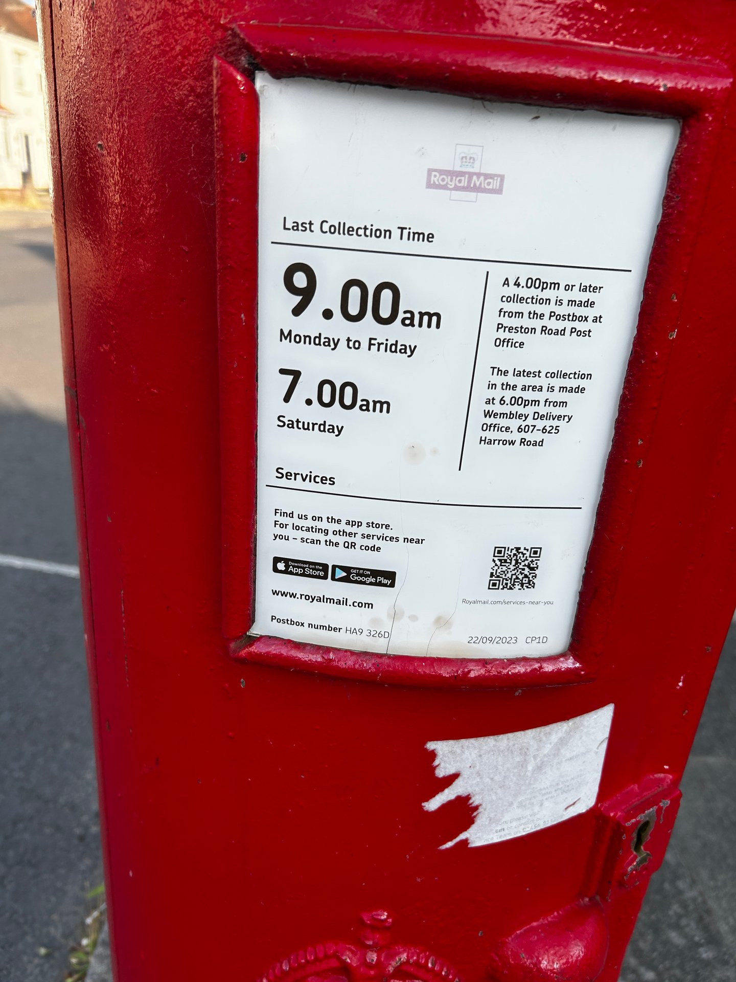 Elmstead Avenue, Greater London photo 2