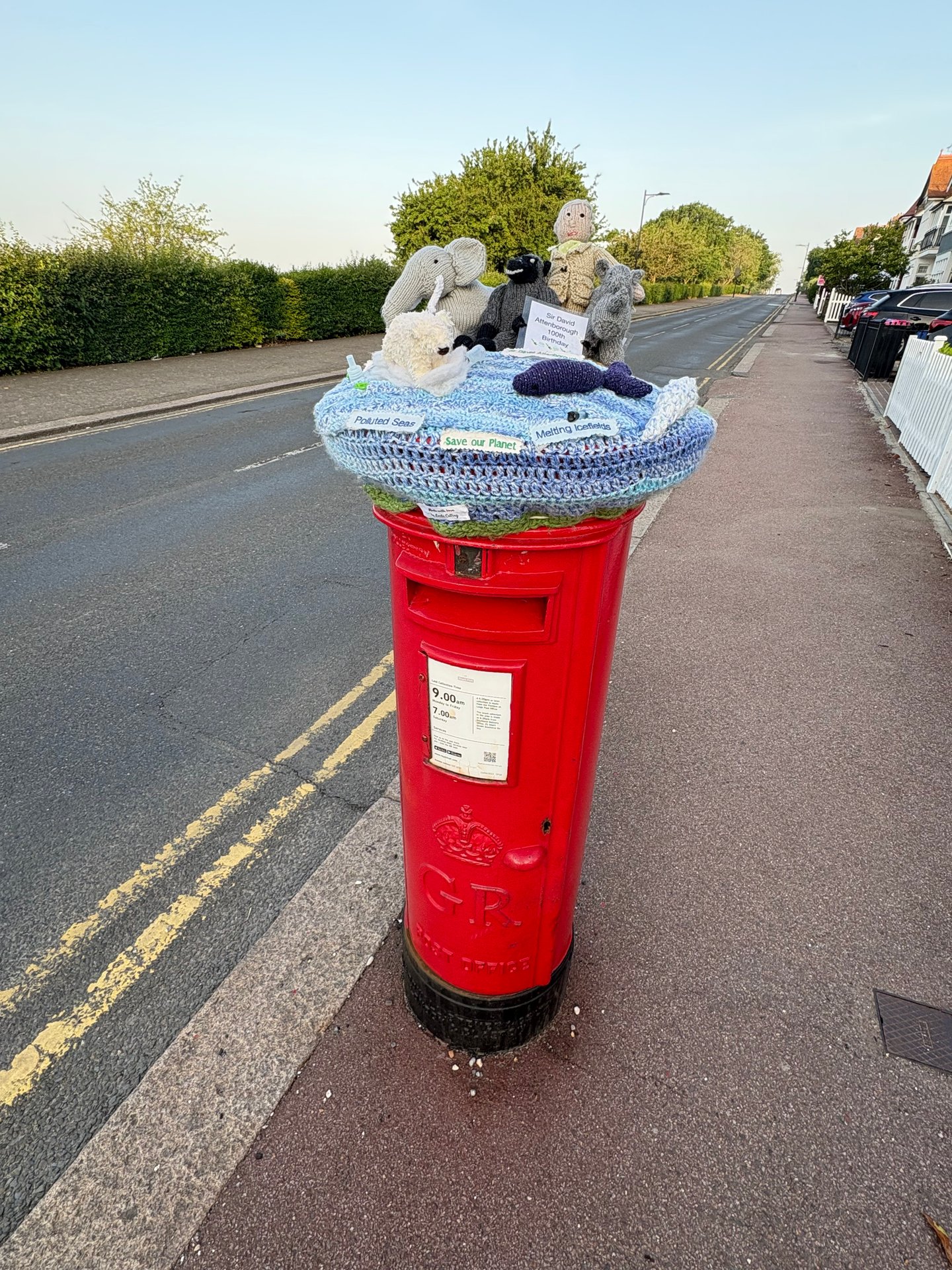 Theobalds Road, Leigh on Sea photo 3