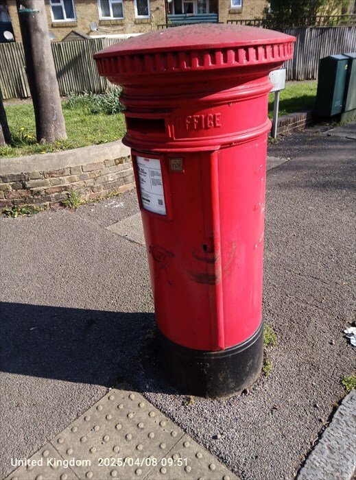 Winn Road, Greater London photo 3