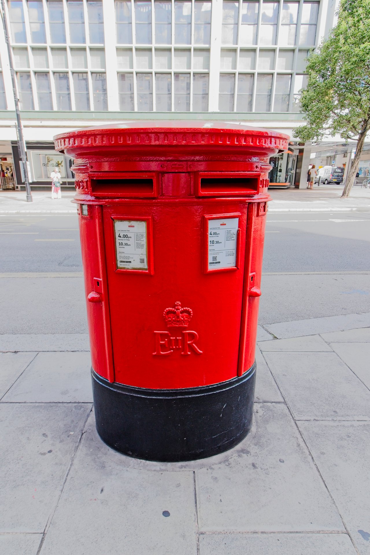 Oxford Street, City of Westminster photo 4