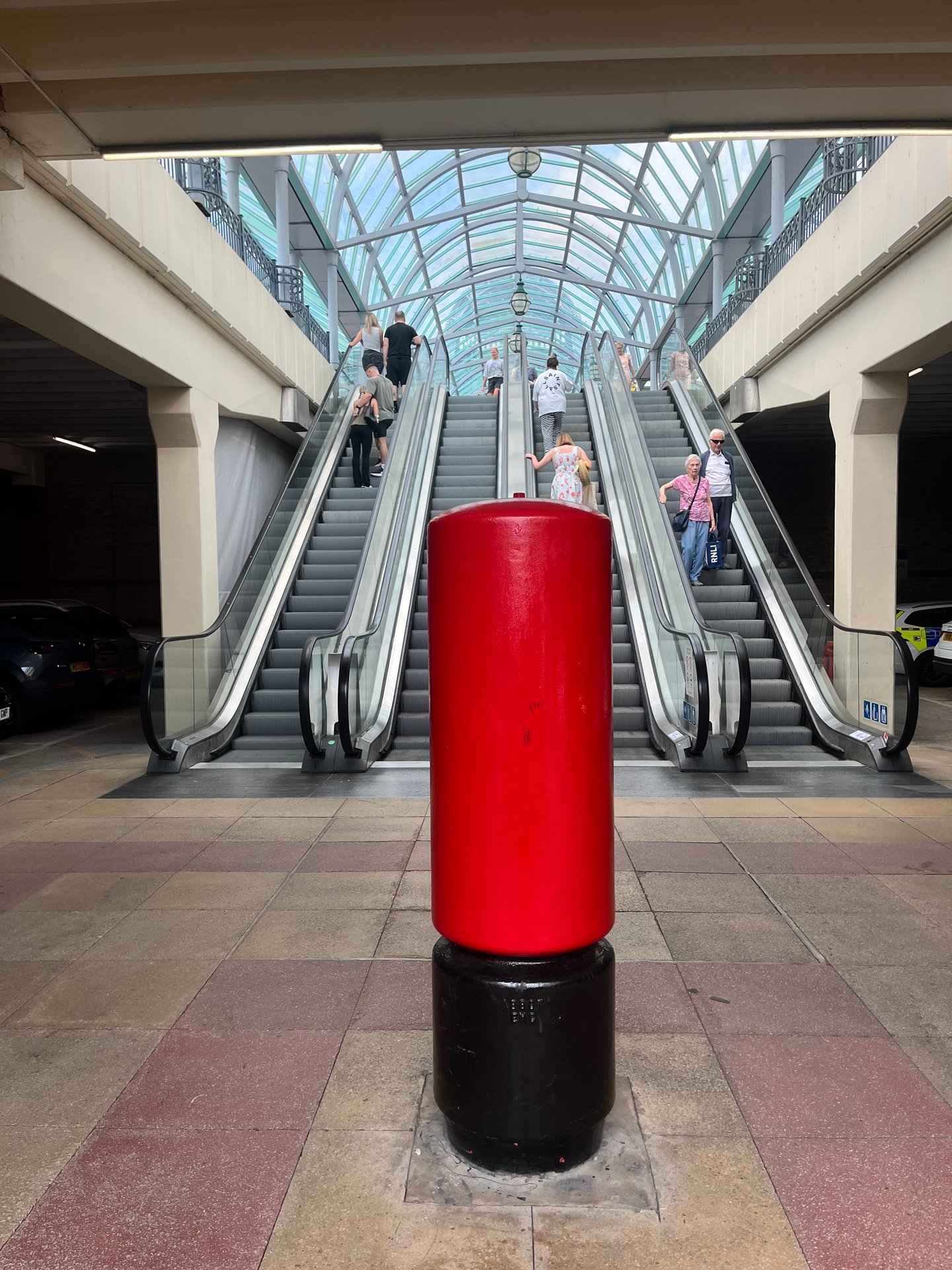 Yellow Car Park, Meadowhall photo 6
