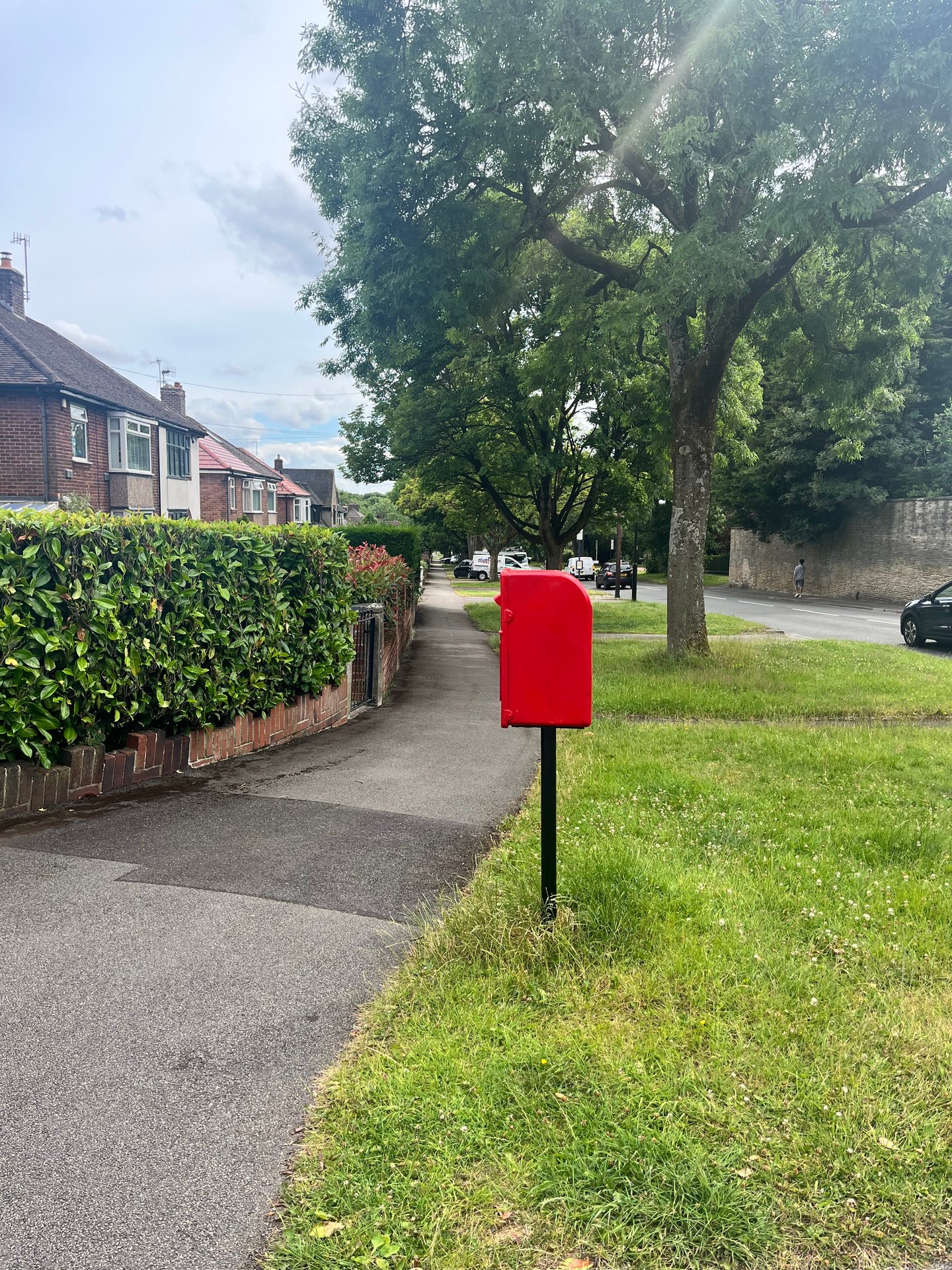 Henley Avenue, Sheffield photo 5
