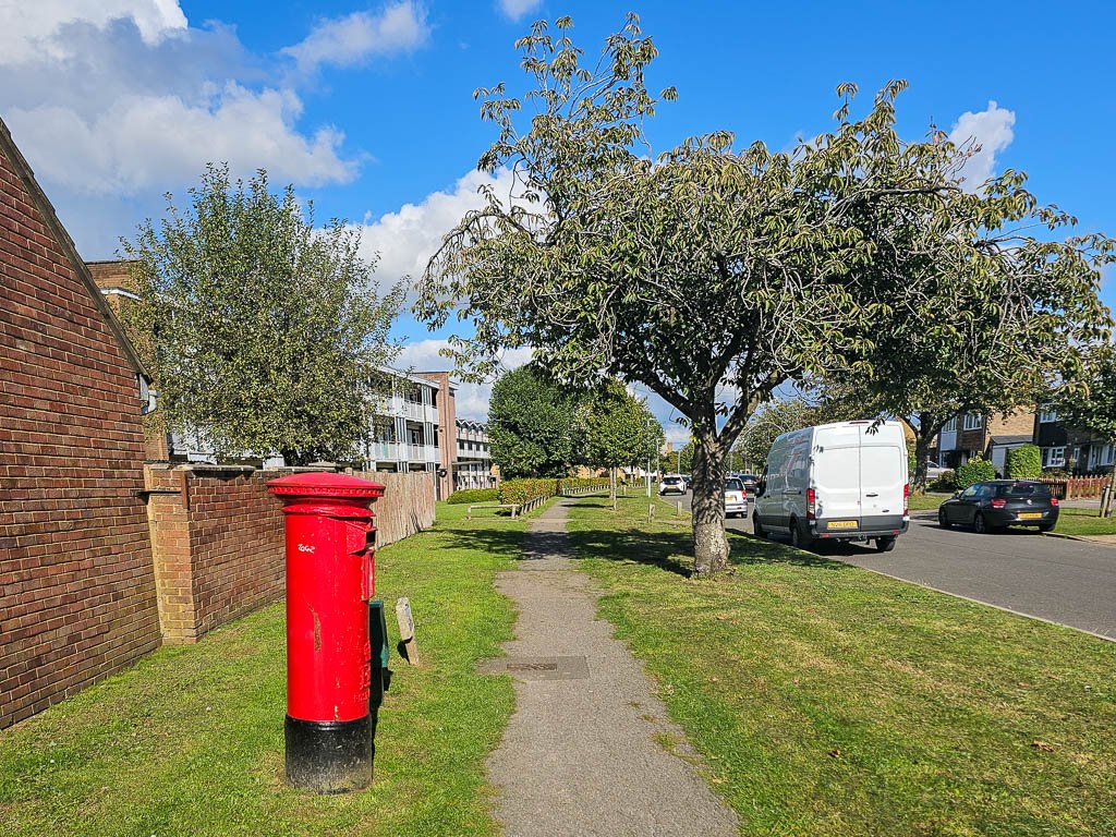 Western Way, Letchworth Garden City photo 2