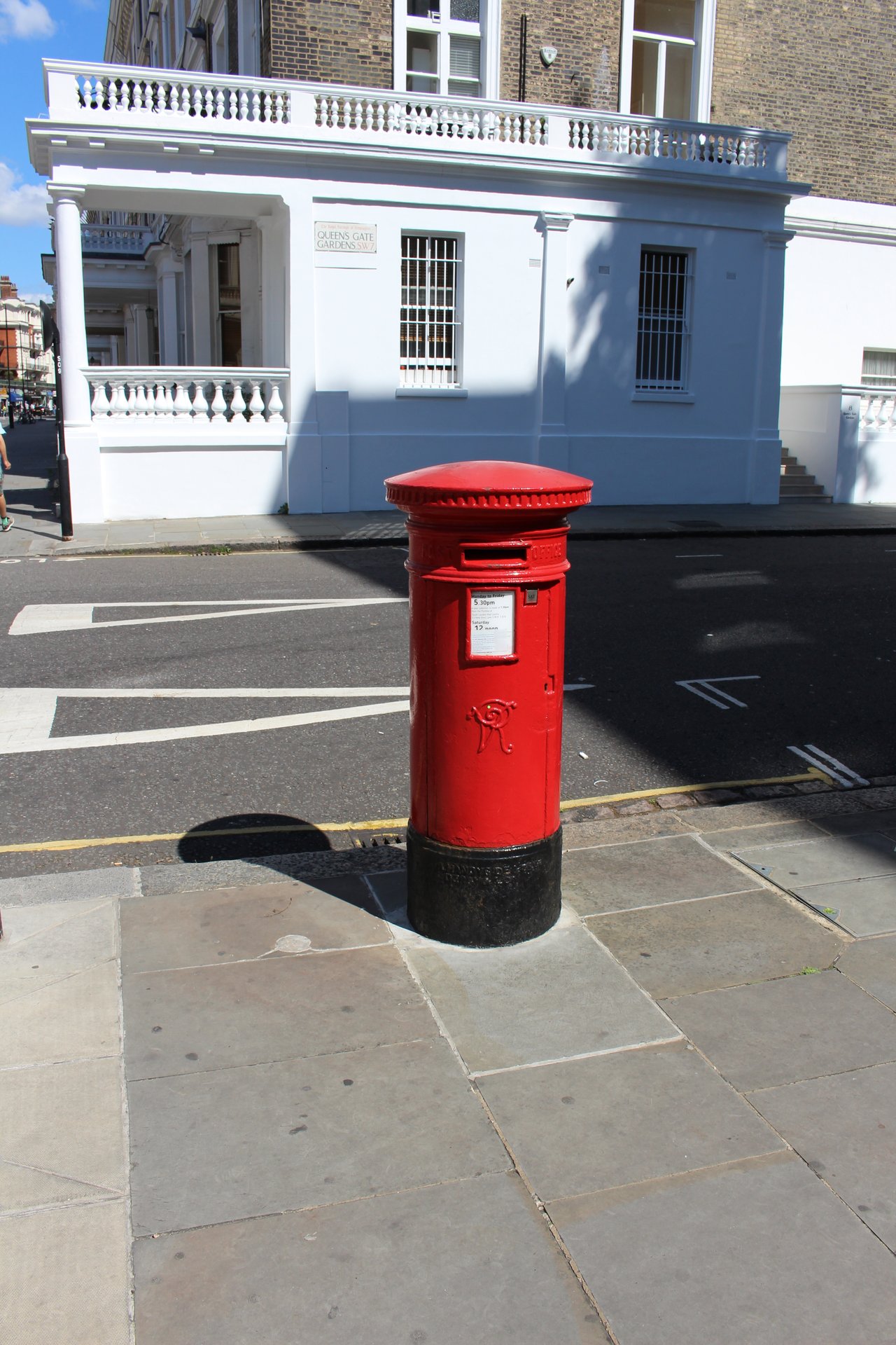 Queen's Gate Gardens, Royal Borough of Kensington and Chelsea photo 5