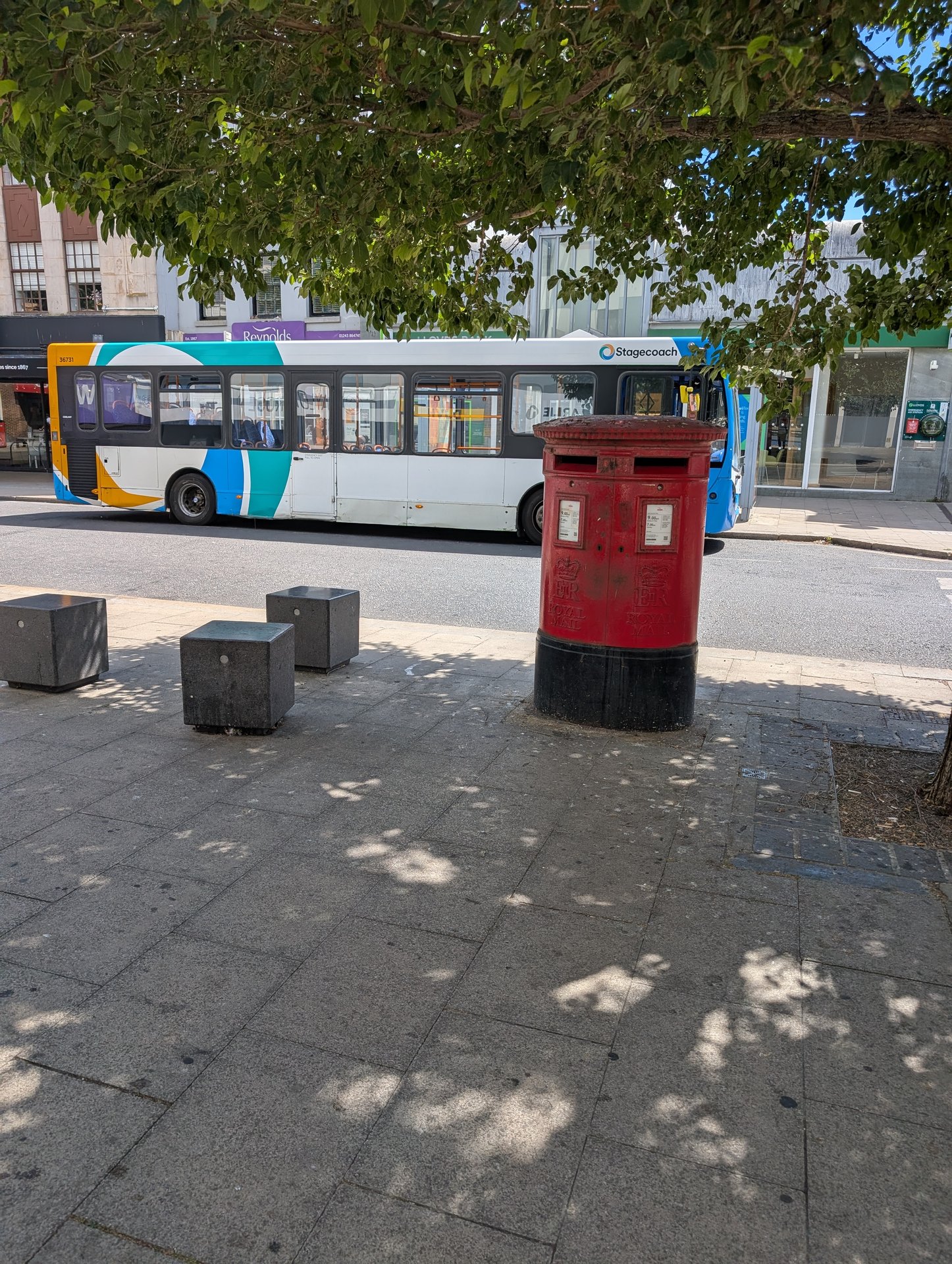 High Street, Bognor Regis photo 3