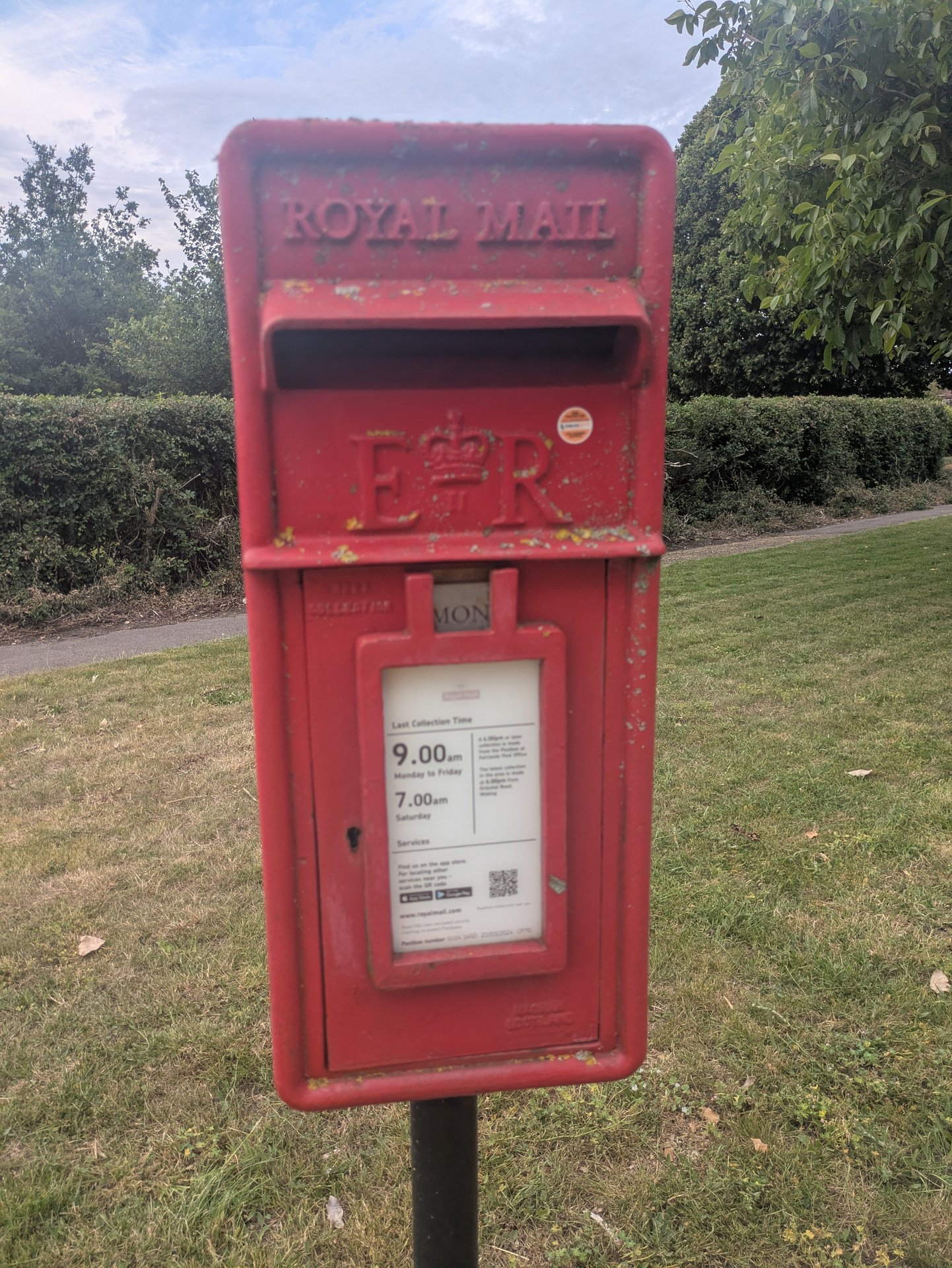 Ash Road, Pirbright photo 3