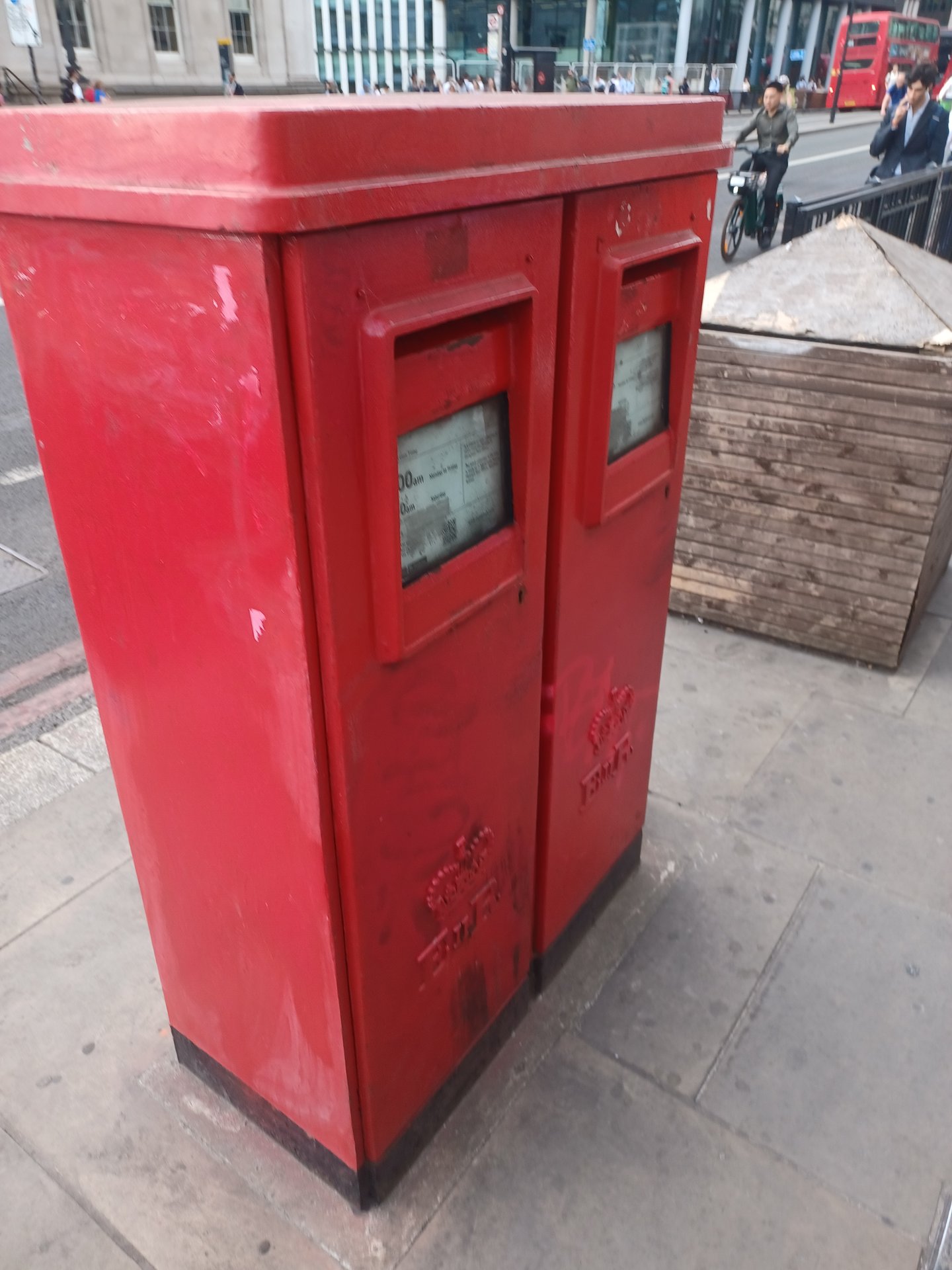 Fisherman's Hall Wharf, City of London photo 2