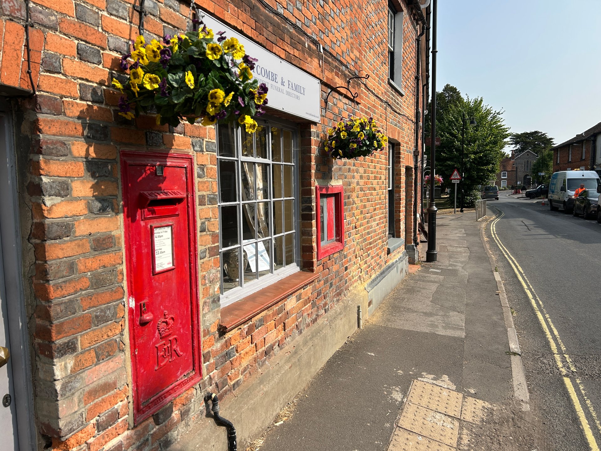 Swan Street, Kingsclere photo 2