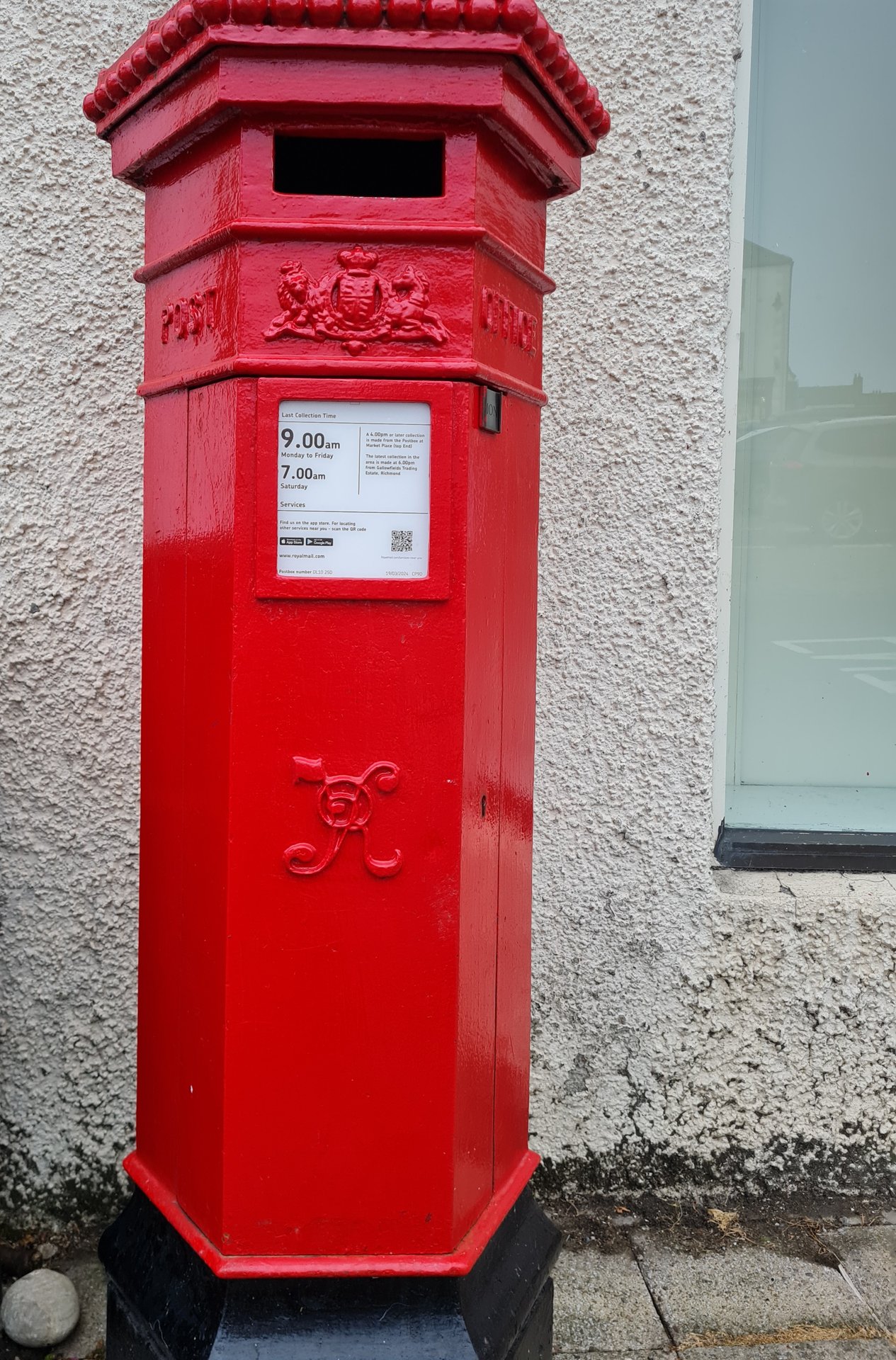 Millgate, Richmond photo 2