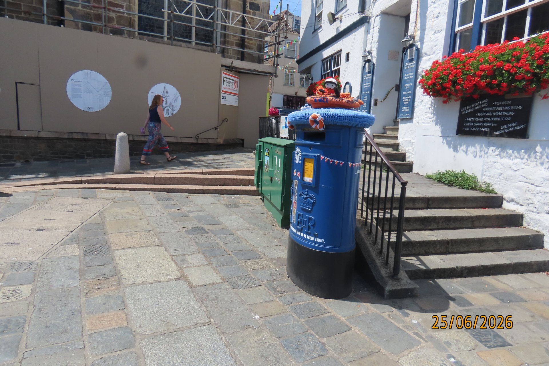 Cow Lane, St Peter Port photo 2