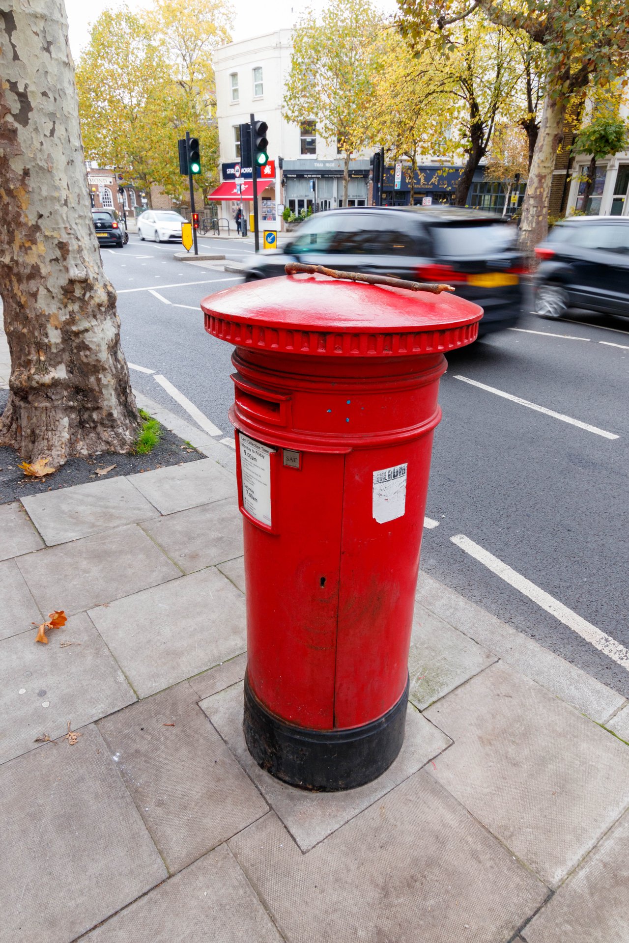 Shepherds Bush Road, Shepherd's Bush photo 3