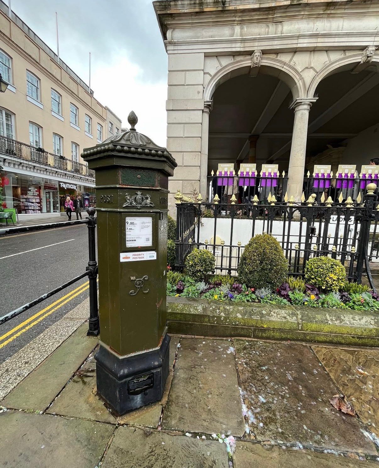 High Street, Windsor photo 2