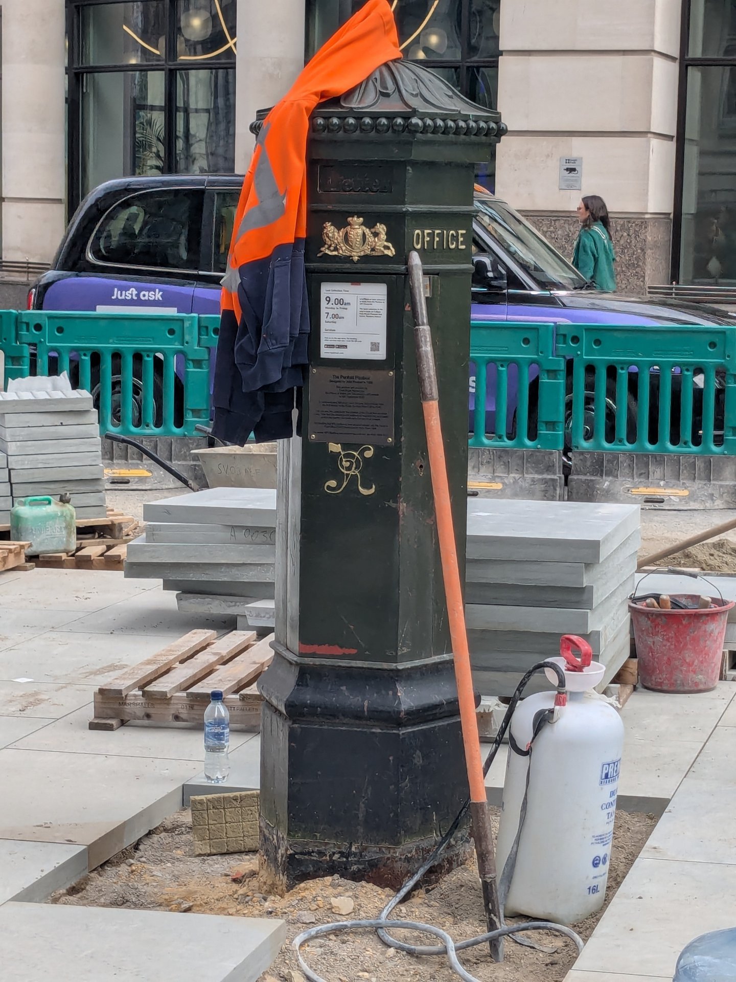 St Martin's Le Grand, City of London photo 2